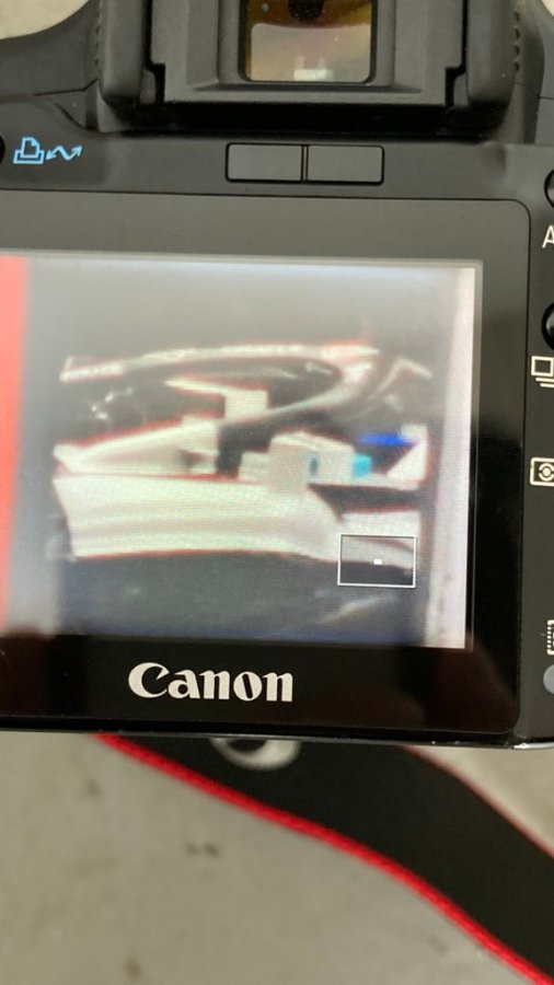 Attesa per la livrea Red Bull bianca a Suzuka: il team svelerà un look speciale per il Gran Premio del Giappone, con le prime immagini della RB21 che sono già online.