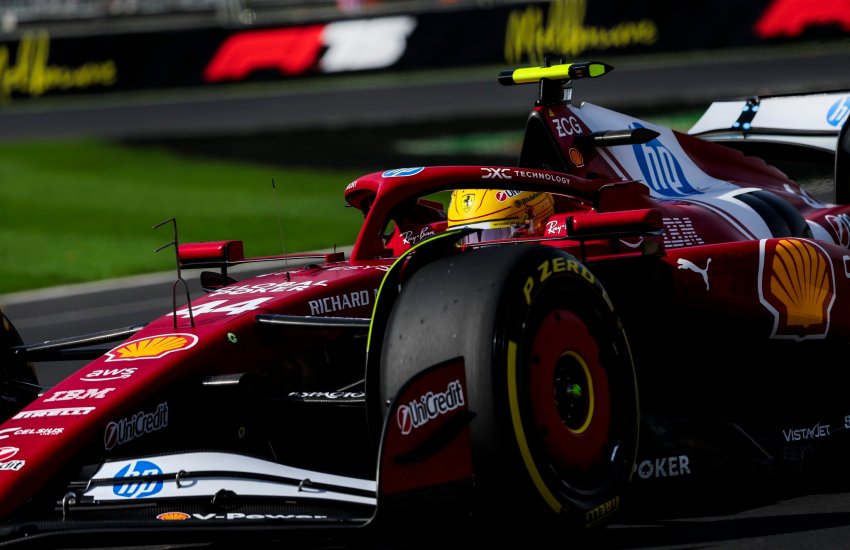 Il primo weekend di gara da pilota Ferrari per Lewis Hamilton è iniziato con qualche difficoltà nelle prove libere del Gran Premio d'Australia.