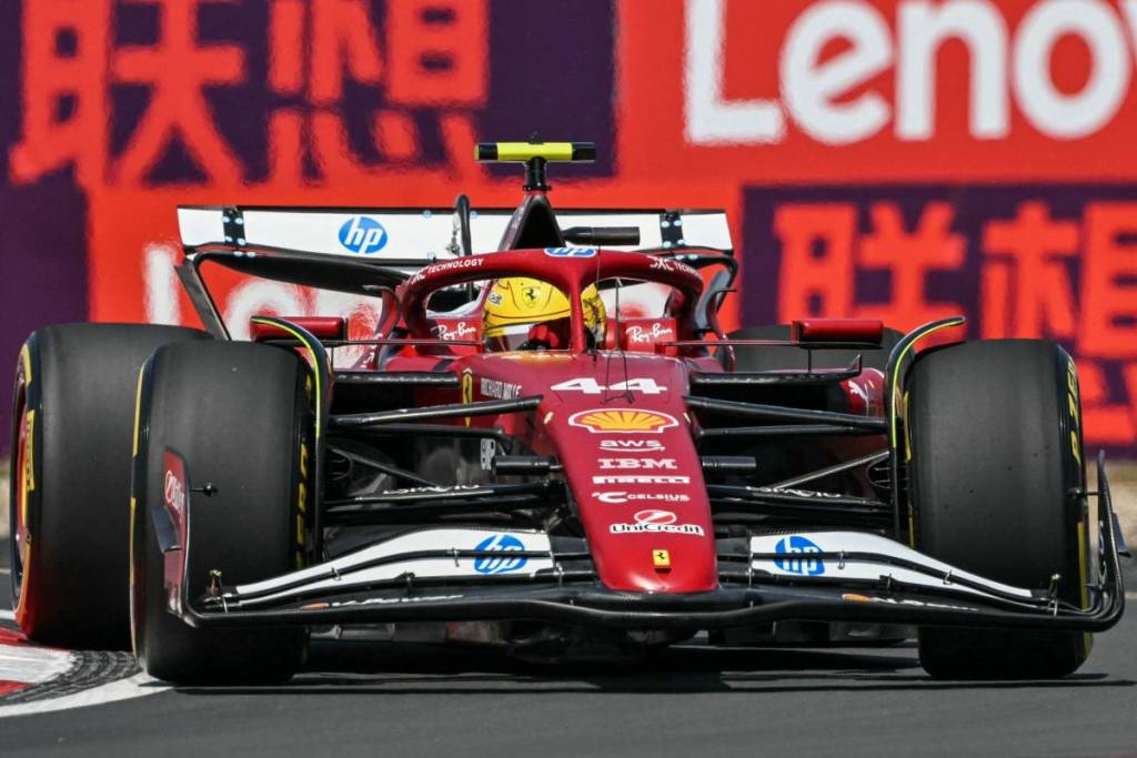 1742547541 hamilton ferrari