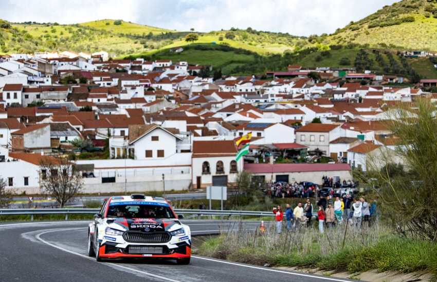 365fa233 a5ce 4907 b4cf 35a91d5d87fd