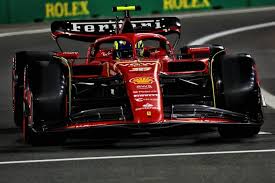 A poco più di un anno dal suo incredibile debutto in Formula 1, Oliver Bearman ha condiviso alcune riflessioni su quell’esperienza che, se da un lato gli ha regalato notorietà e punti al debutto, dall’altro oggi gli lascia un sapore agrodolce.