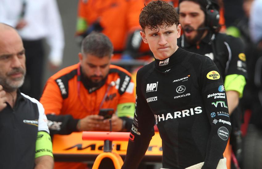 Alex Dunne racconta i motivi della separazione dal Driver Development Programme di McLaren, le lezioni apprese accanto a Lando Norris e Oscar Piastri e gli obiettivi futuri tra Formula 2 e sogni di F1.