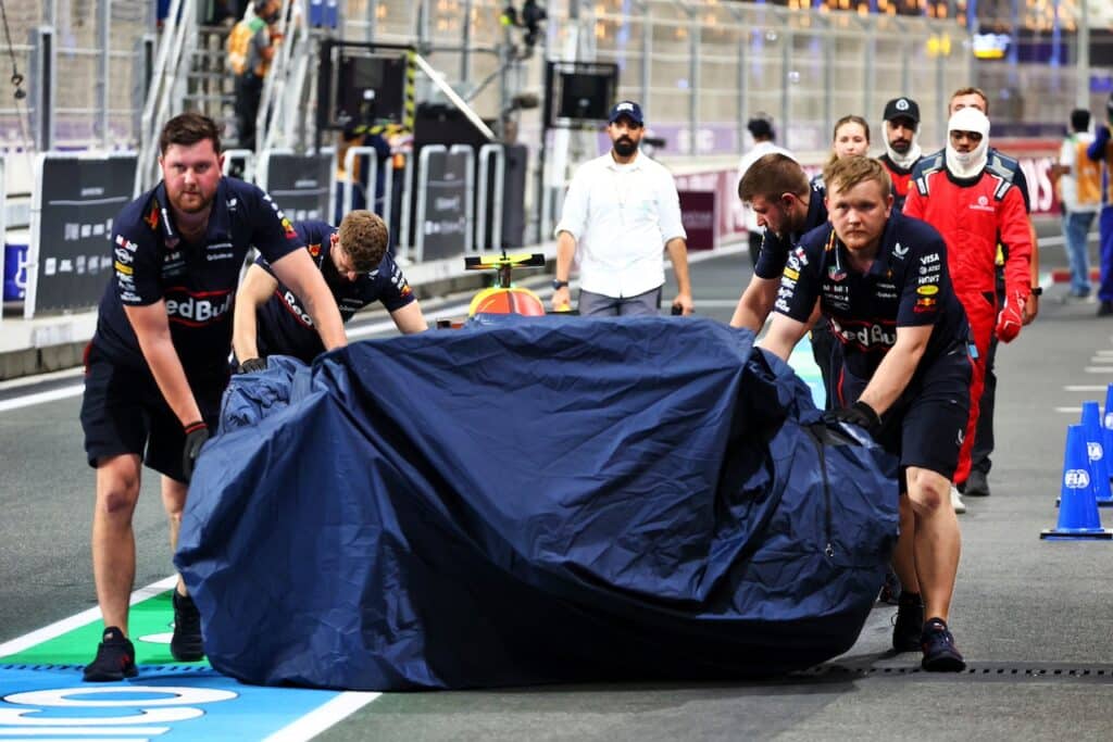 Yuki Tsunoda f1 jeddah red bull