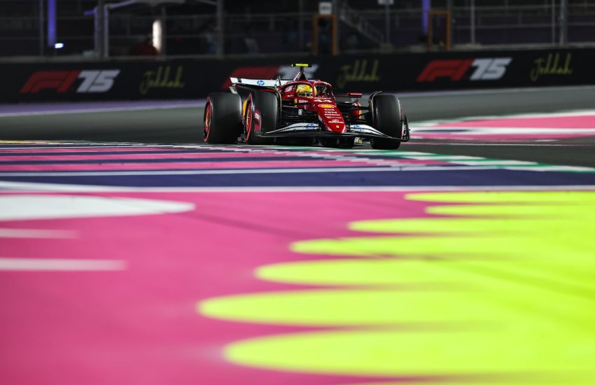 Il passaggio in Ferrari era stato accolto da Lewis Hamilton e dai suoi tifosi come l’inizio di una nuova e affascinante avventura.