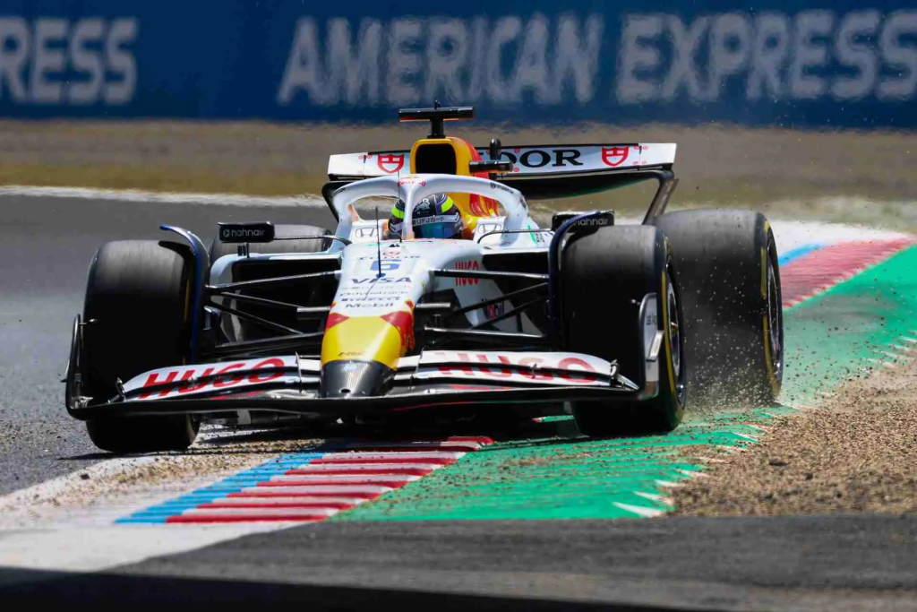Presentato come il regolamento che avrebbe rivoluzionato il mondo delle corse, a Suzuka la F1 si ritrova con una gara dalle zero emozioni. Sorpassare è diventato una vera e propria chimera.