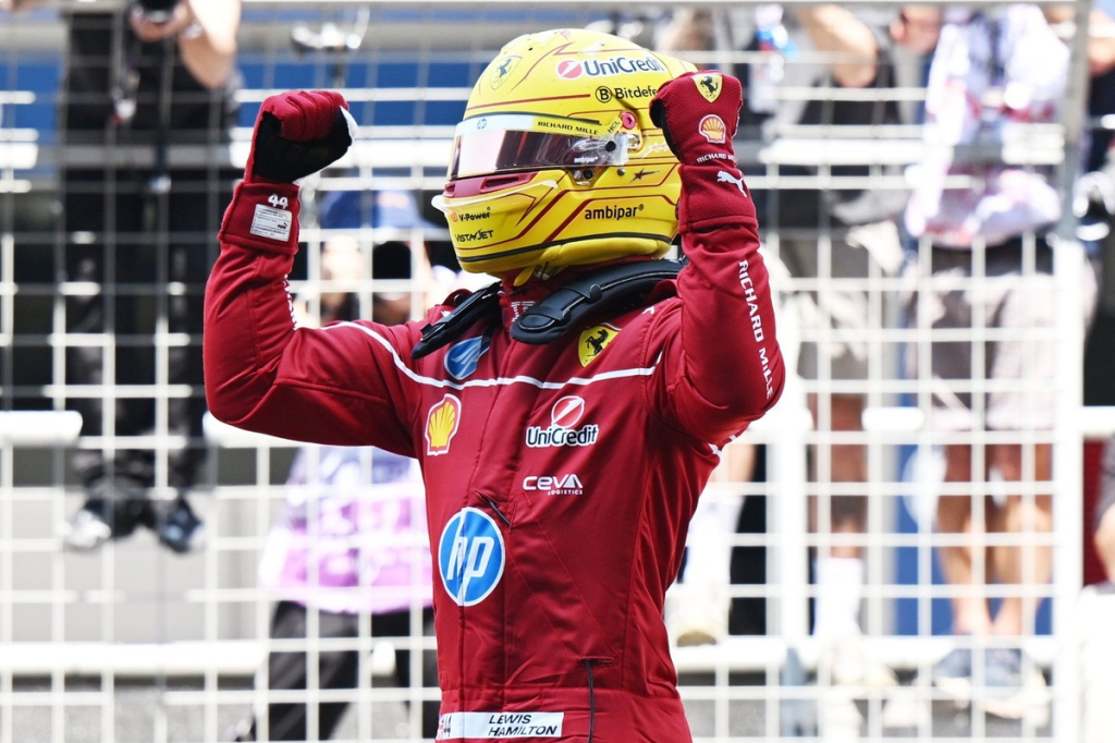 Hamilton in difficoltà? Terruzzi dà un giudizio severo su queste prime quattro gare del britannico in Ferrari, criticando le aspettative create.