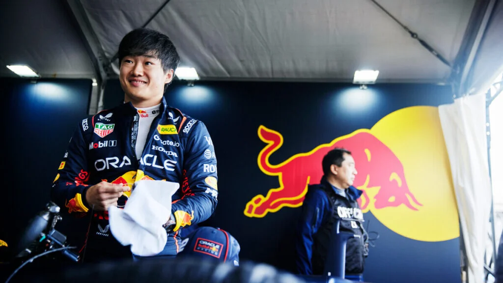 Red Bull, Tsunoda non si aspetta consigli da Verstappen sulla RB21