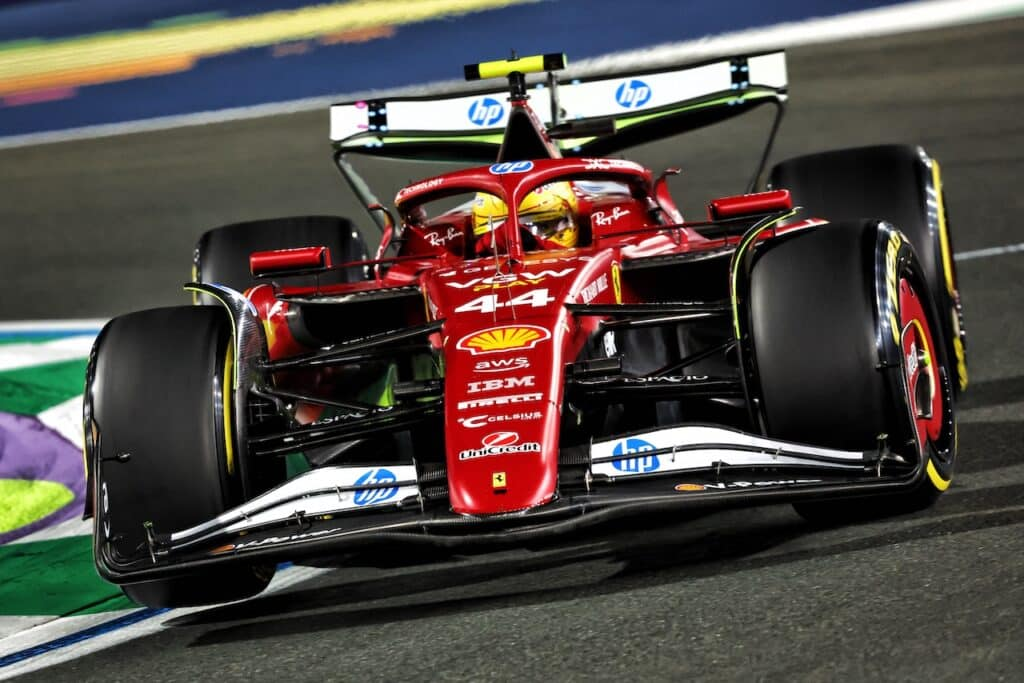 Vasseur soddisfatto del ritmo ma spiega che il punto debole della Ferrari è la qualifica. I prossimi aggiornamenti difficilmente arriveranno a Miami. 