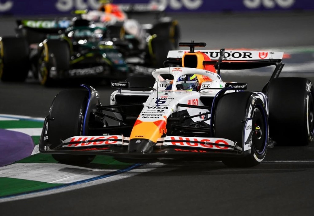 Isack Hadjar, che è stato molto apprezzato da Helmut Marko, durante il GP d'Arabia Saudita.