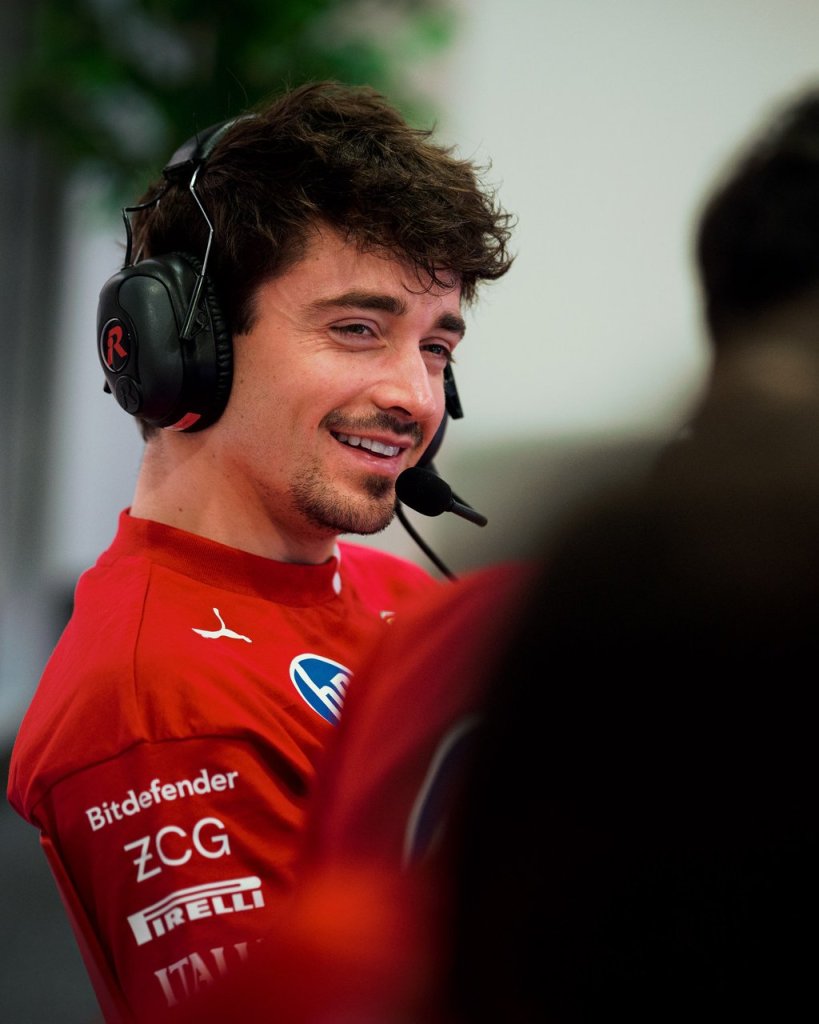 Charles Leclerc ha smentito le voci venute fuori negli scorsi giorni e ha parlato degli aggiornamenti che vedremo sulla SF-25 in Bahrain.