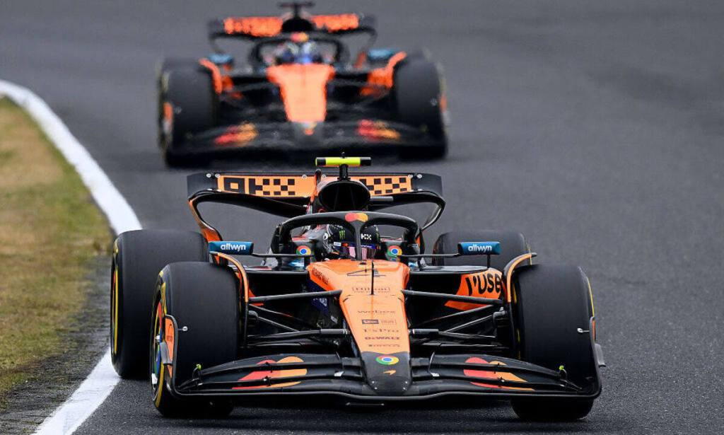 Helmut Marko non si fa problemi, dopo aver elogiato la vittoria magistrale di Max Verstappen in Giappone, si prende gioco della McLaren per la strategia utilizzata in gara.