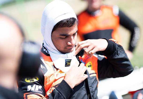 Tornato alla ribalta recentemente per non aver pagato dei test a McLaren, Mahaveer Raghunathan tornerà in pista nel 2025.