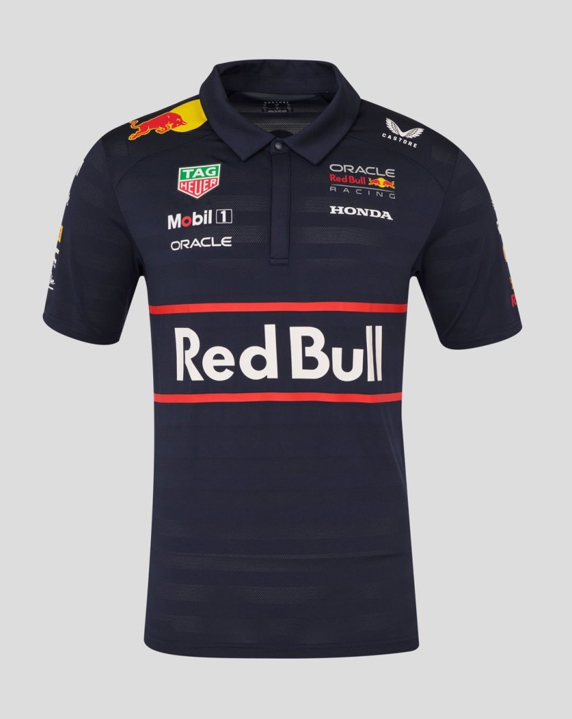 Importante svolta per McLaren Racing nel mondo della fornitura di abbigliamento sportivo. Secondo quanto riportato da Sport Business, la scuderia britannica ha deciso di concludere anticipatamente la partnership con Castore e di siglare un nuovo accordo pluriennale con Puma.