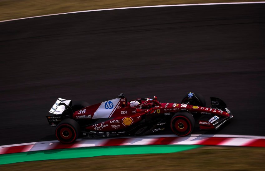 Ferrari sta finalmente mostrando segni di miglioramento, grazie a un nuovo approccio nell'assetto della vettura che ha portato a un cambio di bilanciamento significativo nelle sessioni di prove.