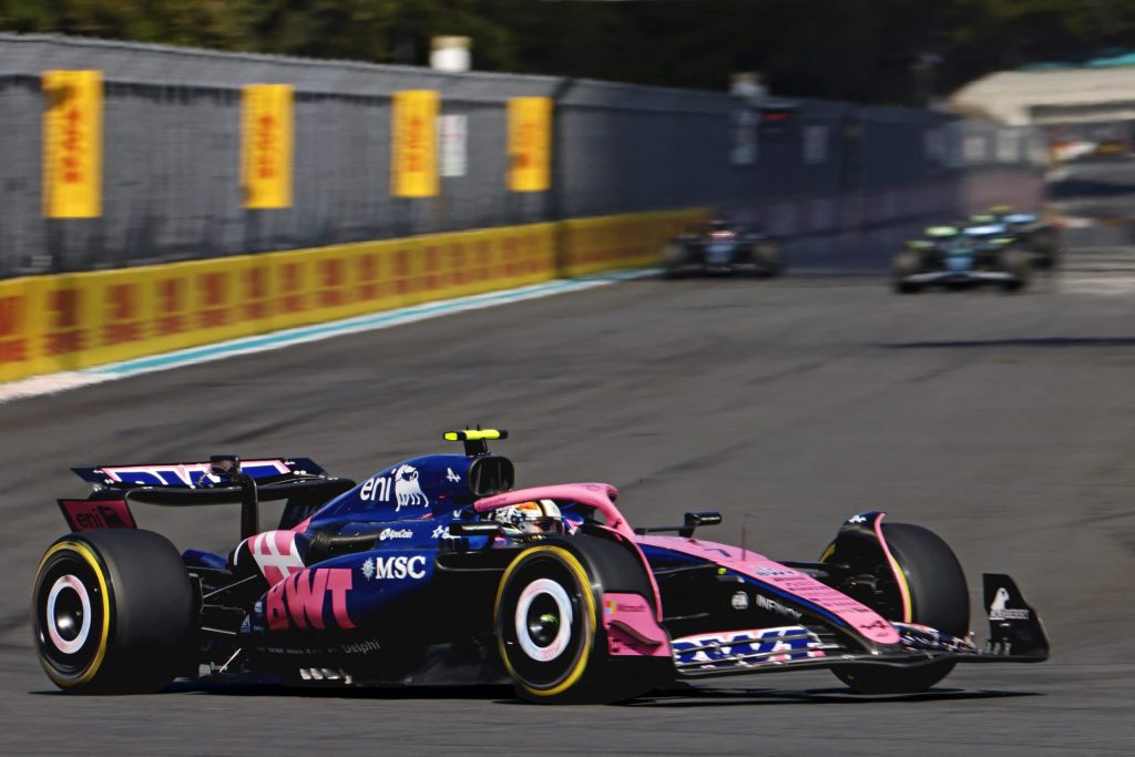 2025 05 02T215858Z 858148396 MT1USATODAY26074816 RTRMADP 3 FORMULA ONE MIAMI GRAND PRIX SPRINT QUALIFYING scaled 1