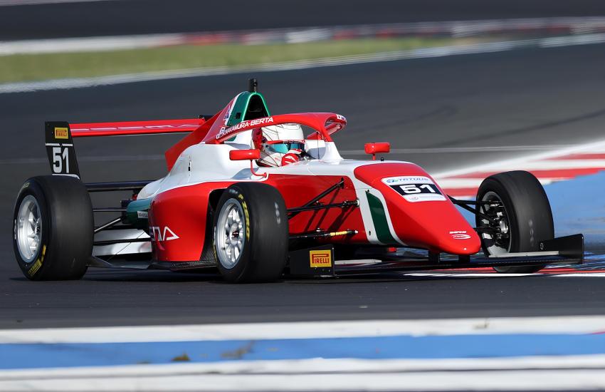 Kean Nakamura Berta domina il weekend a Misano