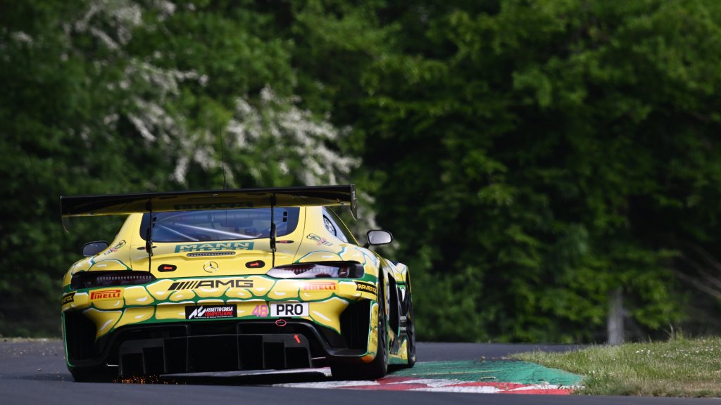 gtwc brands hatch - mercedes #48