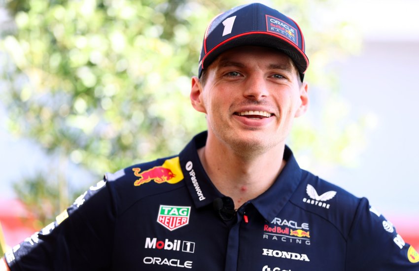 Verstappen chiude tra i primi tre entrambe le sessioni del venerdì e guarda con ottimismo al weekend spagnolo. Mentre Tsunoda in difficoltà con la sua vettura...