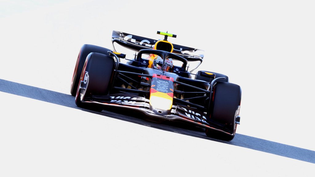 Verstappen chiude tra i primi tre entrambe le sessioni del venerdì e guarda con ottimismo al weekend spagnolo. Mentre Tsunoda in difficoltà con la sua vettura...