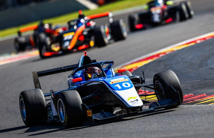 Nikita Bedrin primeggia nella seconda sessione di test collettivi del FRECA a Spa