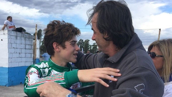 Colapinto ha pubblicato un video sui suoi canali social in cui esprime quali sono gli obiettivi che vuole realizzare nel suo ritorno in F1. L'argentino ha riservato anche un appello al suo Paese: vuole restituire loro la gioia delle corse.