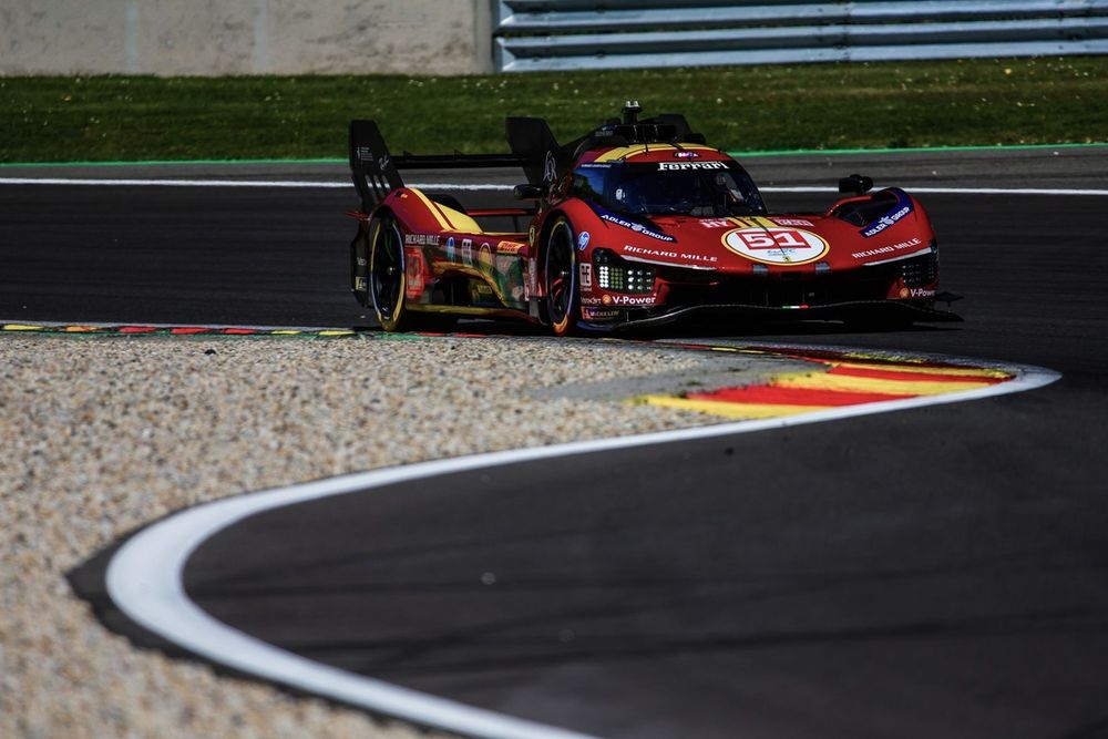 Ferrari saluta il Belgio con un risultato storico, centrando la vittoria della 6 Ore di Spa-Francorchamps grazie alla 499P numero 51 con l'equipaggio composto da Pier Guidi, Giovinazzi e Calado. La 50 completa la splendida doppietta.