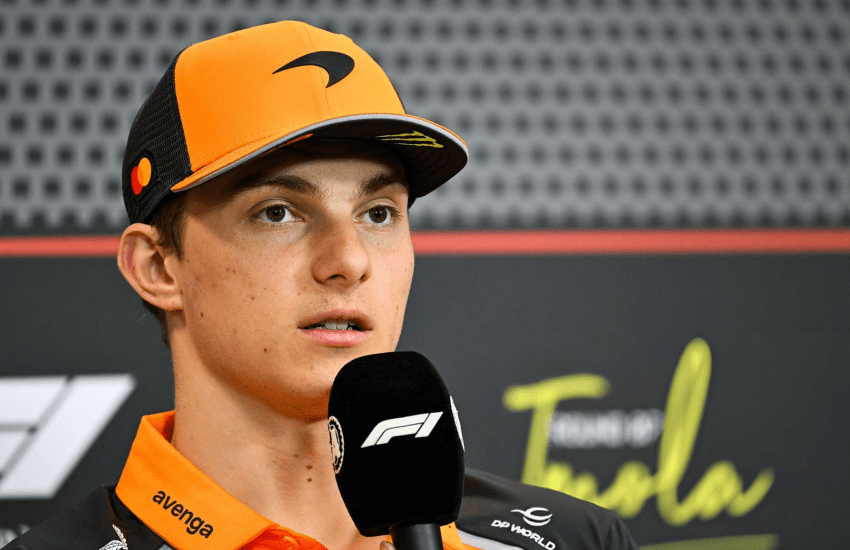 Oscar Piastri durante la conferenza stampa del giovedì del GP di Imola