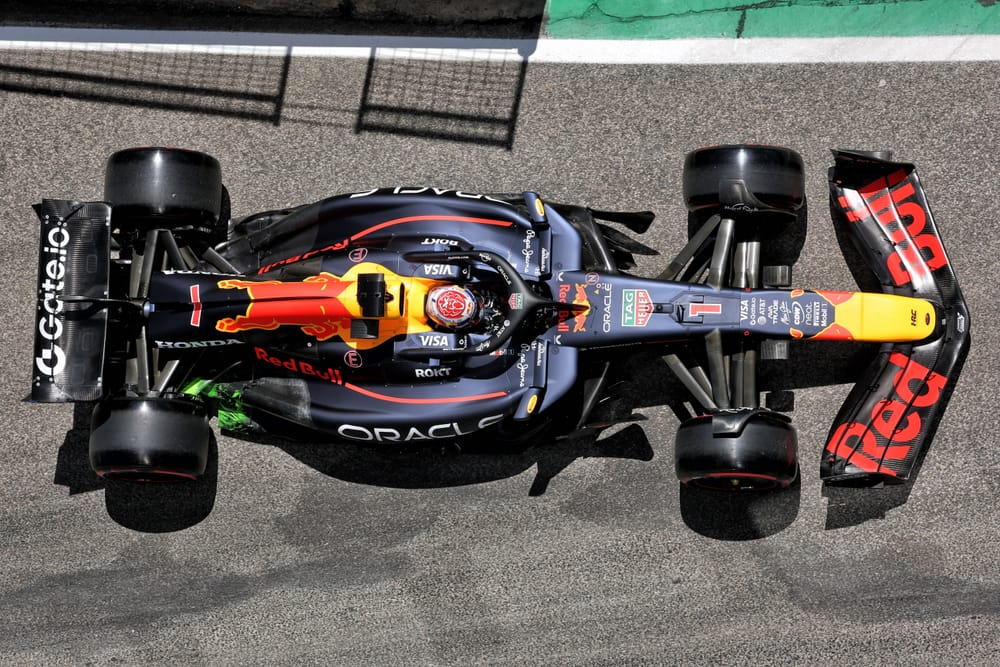 Red Bull ha ritrovato competitività a Imola, ma non perché McLaren abbia fatto un passo indietro. A chiarirlo è Christian Horner, team principal della scuderia di Milton Keynes, che sottolinea come i recenti sviluppi tecnici abbiano finalmente dato i loro frutti.