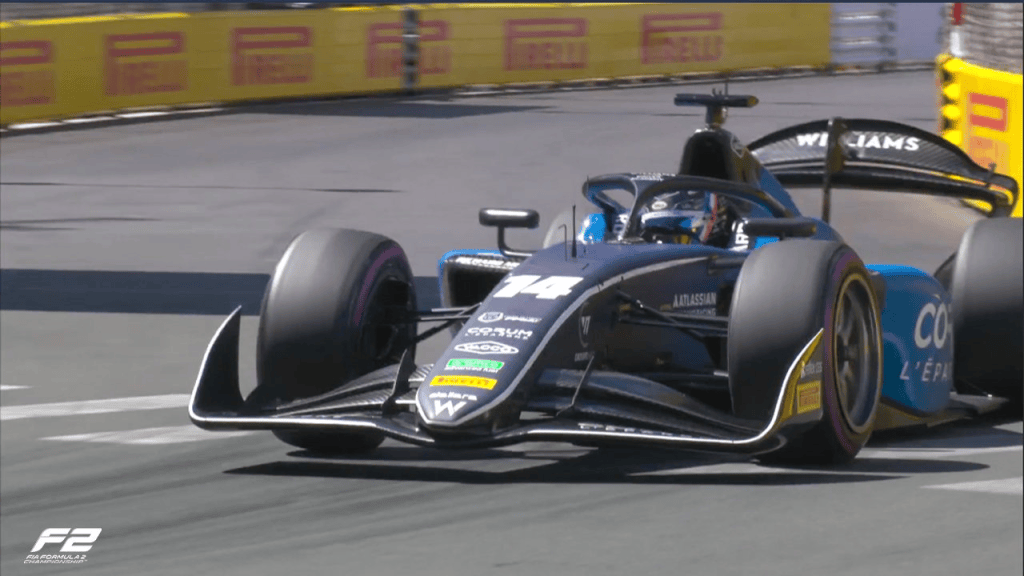Alexander Dunne conquista la Pole Position per il GP di Monaco, togliendola a Victor Martins per soli 3 millesimi. Ottima performance per Fornaroli, secondo nel suo gruppo: partirà terzo.