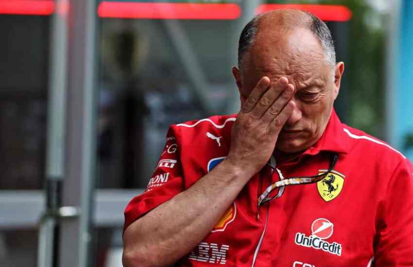 Dopo sette gare tutt’altro che semplici, la stagione 2025 di Ferrari ha preso una piega inaspettatamente complicata. Il team di Maranello si presenta al Gran Premio di Monaco in quarta posizione nel mondiale costruttori, ben lontano dalle aspettative di inizio anno, e con più incognite che speranze.