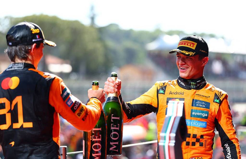 Oscar Piastri Lando Norris McLaren GP Imola Emilia Romagna 2025