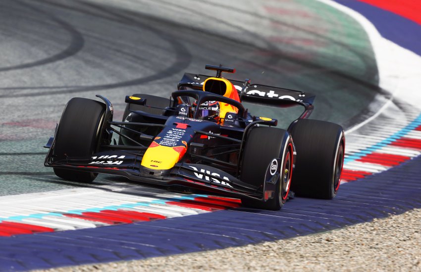 Max Verstappen dopo delle qualifiche sfortunate partirà solo settimo al Red Bull Ring. La delusione nelle sue dichiarazioni...