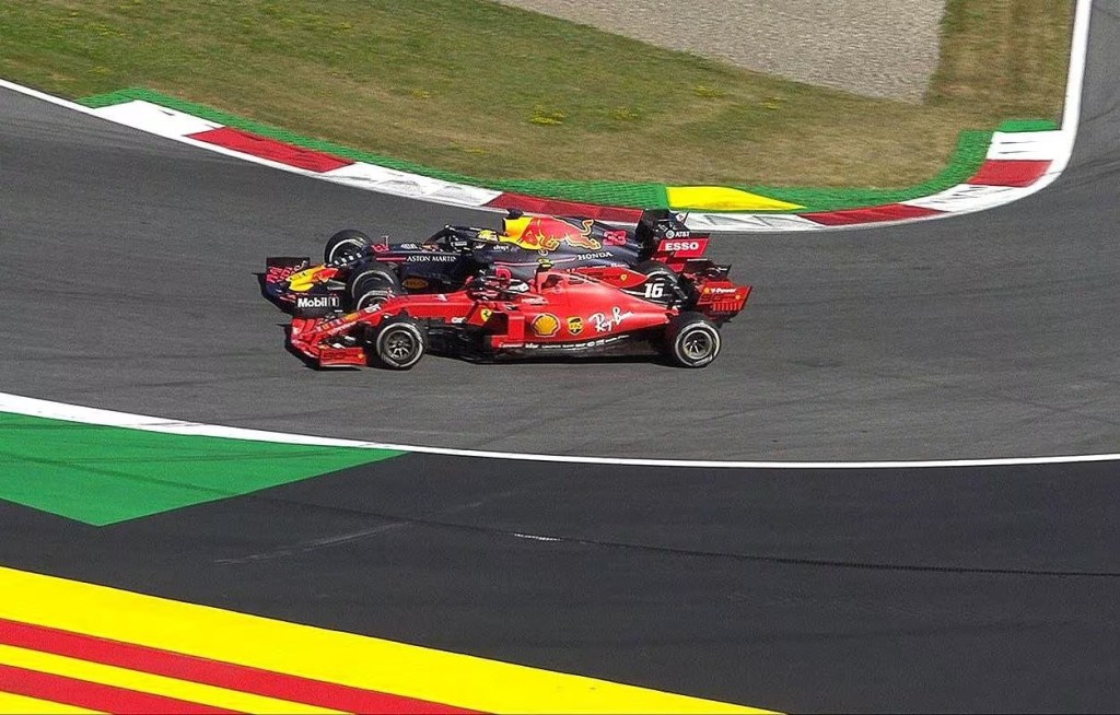 Leclerc Verstappen contatto Austria 2019