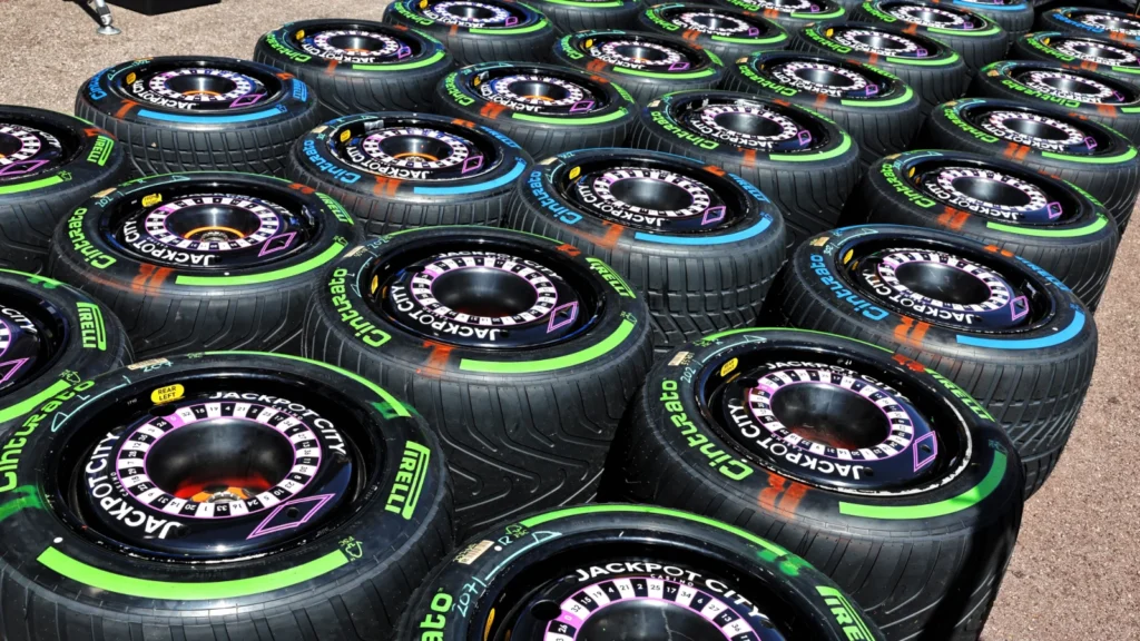 Gomme Pirelli da bagnato