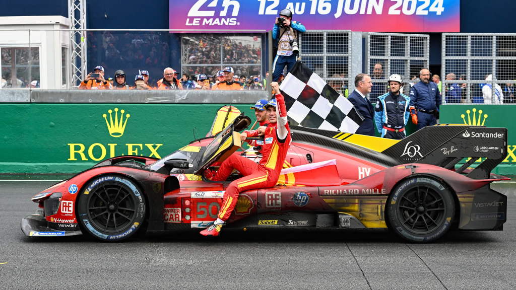 È tutto pronto per la 24h di Le Mans! Le vetture e i piloti sono pronti a scendere in pista per sfidarsi con l'obiettivo di ottenere la gloria della vittoria