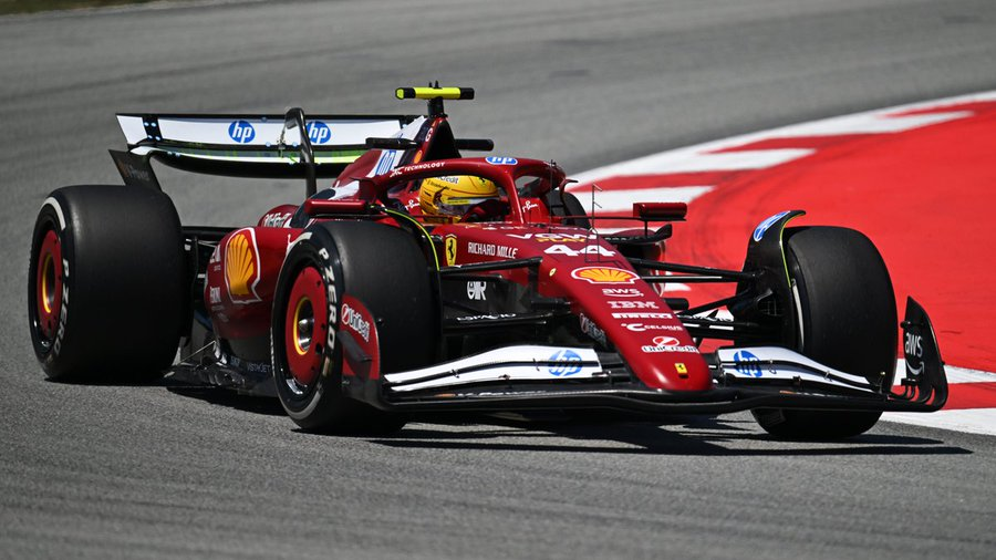 È un Lewis Hamilton sconsolato quello che si è presentato ai microfoni dopo il sesto posto ottenuto durante il GP di Spagna. La gara è stata "terribile", a detta del sette volte campione del mondo, e secondo lui il team non può fare nulla per risollevare la situazione.