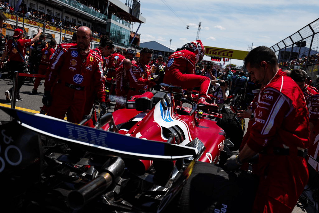 Charles Leclerc ritiene che il suo incidente nella prima sessione di Prove Libere sia stato fondamentale nello sviluppo del weekend, in quanto non gli ha consentito di svolgere il lavoro in maniera lineare. Anche in qualifica il traffico ha penalizzato il monegasco e la sua posizione in griglia di partenza, costringendolo ad una gara difficile.