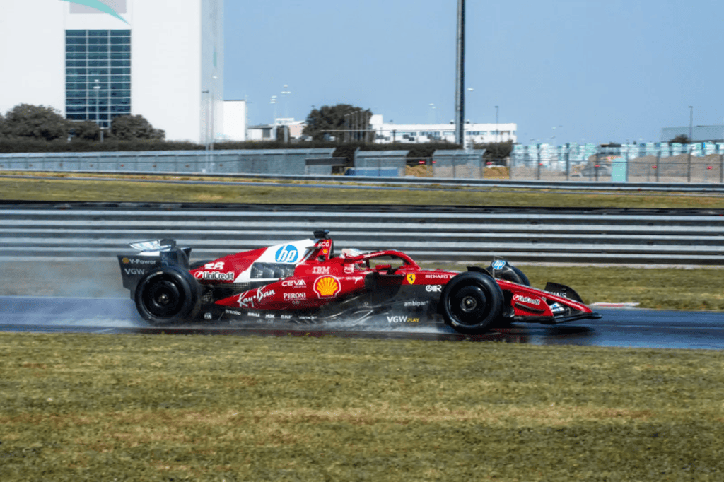Si è conclusa venerdì, sul circuito privato di Fiorano, la due giorni di test Pirelli per Ferrari dedicata allo sviluppo delle nuove gomme wet e intermedie previste per la stagione 2026 di Formula 1.