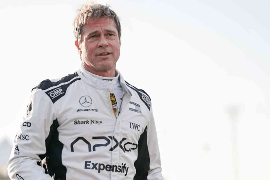Dopo aver calcato il red carpet della première newyorkese di F1: The Movie, Brad Pitt ha vissuto per la prima volta l’emozione di guidare una vera monoposto di Formula 1.