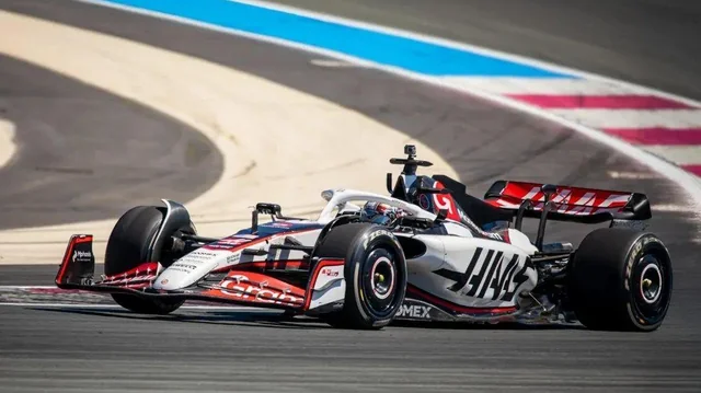 Dopo oltre un decennio lontano dalla Formula 1, Kamui Kobayashi è tornato a calarsi nell’abitacolo di una monoposto di F1.