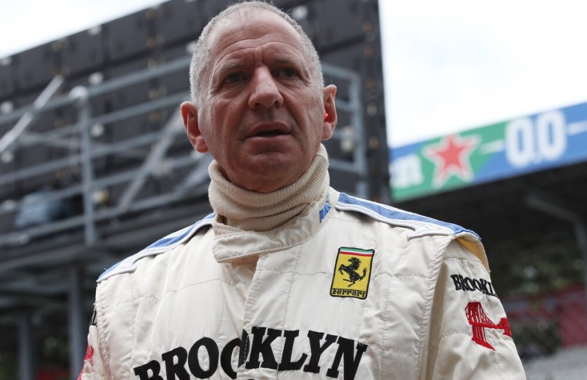 L'ex campione del mondo di Formula 1 non può più guidare in Italia.