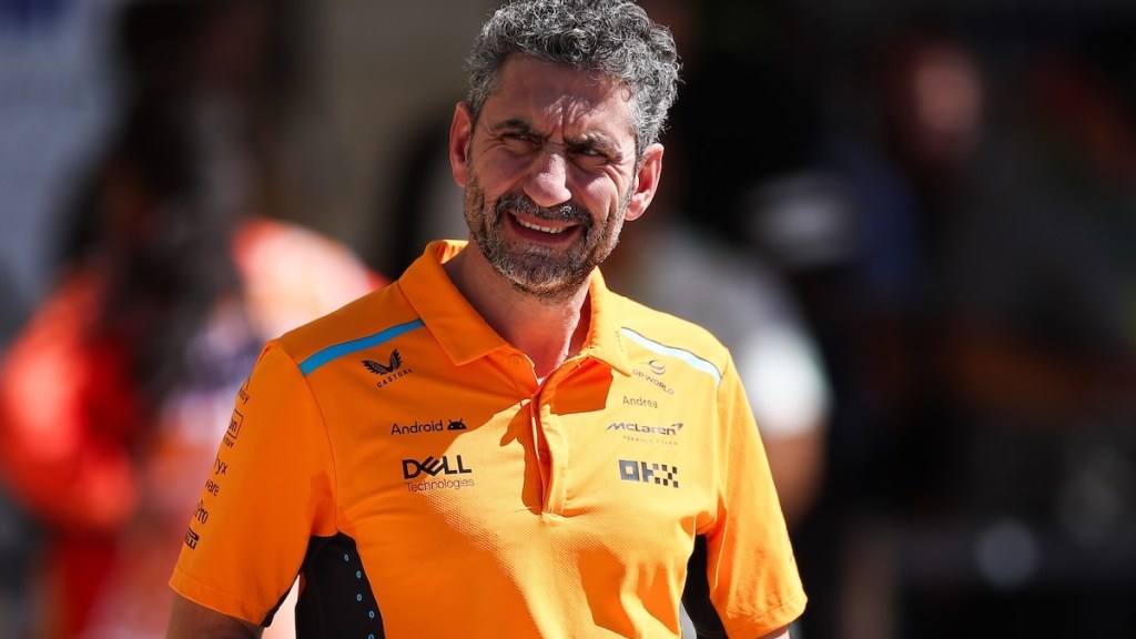 La strategia McLaren per i test 2026 punta sulla competitività: la squadra campione del mondo non sarà in pista il primo giorno a Barcellona.