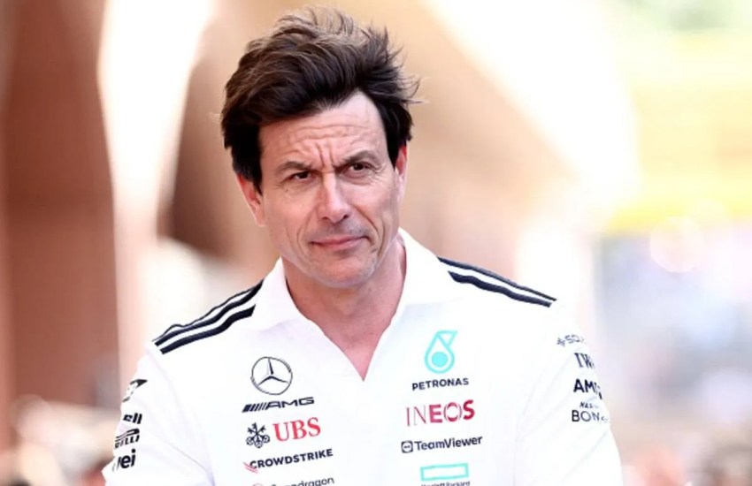 Toto Wolff, l’uomo che ha trasformato Mercedes in una potenza dominante della Formula 1, sarebbe pronto a cedere una parte della sua quota nel team a una valutazione record di 6 miliardi di dollari, segnando un nuovo capitolo nella rivoluzione economica del Circus.