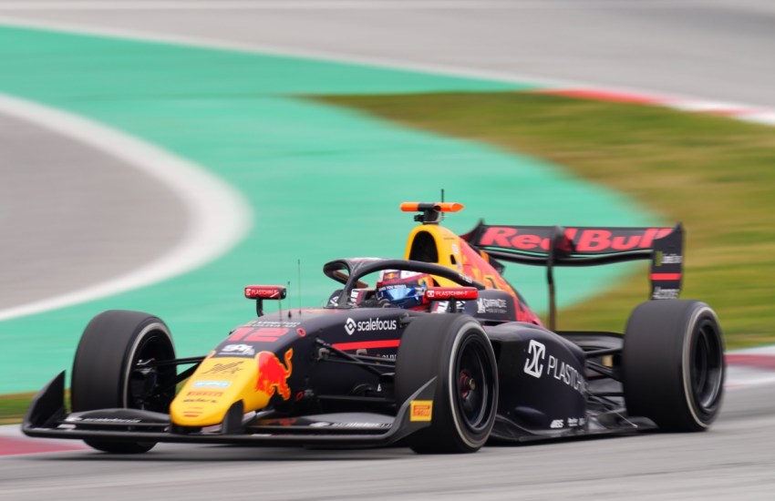 tsolov f3 barcelona1