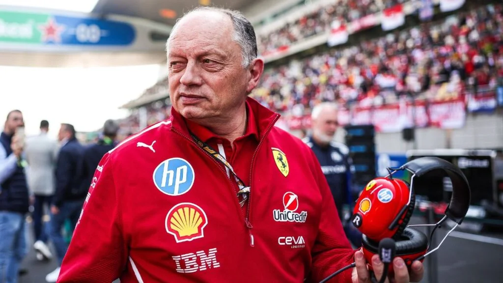 Nel giovedì di vigilia del Canada, Charles Leclerc ha smentito le voci che lo vogliono lontano dalla Ferrari.
