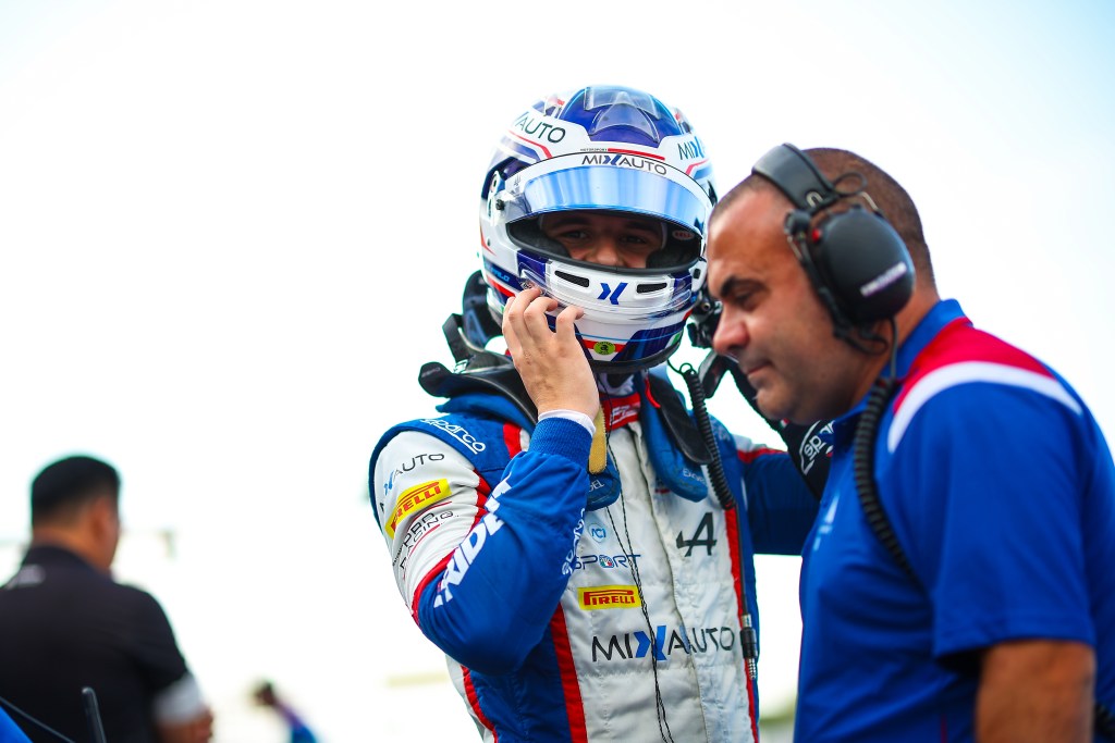 McLaren ha ufficializzato l’ingresso di Matteo De Palo nel proprio Driver Development Programme, segnando una nuova tappa importante nella carriera del giovane talento italiano.