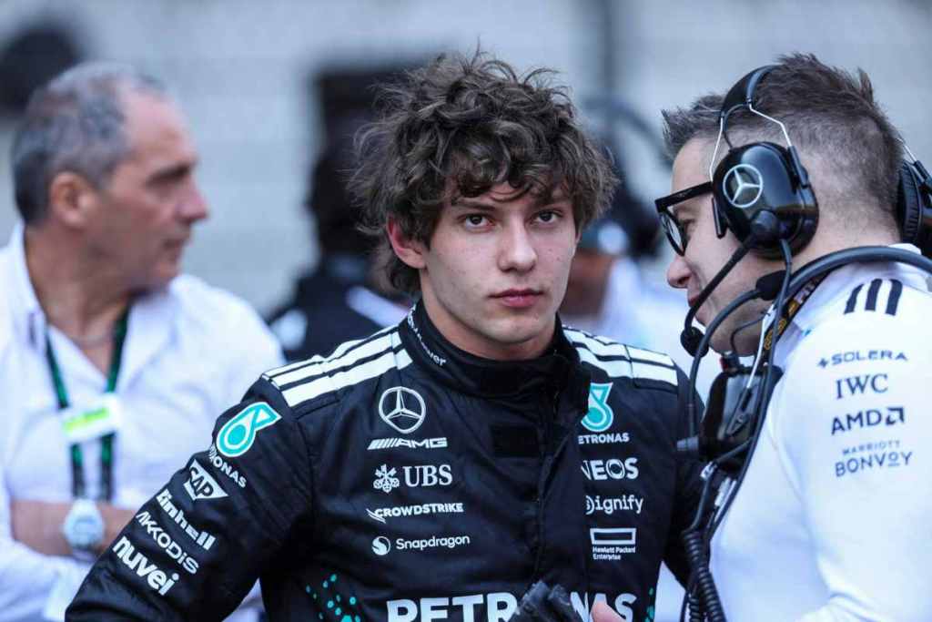 Dopo un'estenuante fase europea segnata da prestazioni opache, Kimi Antonelli arriva all'Hungaroring con il chiaro intento di voltare pagina.