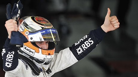 Nico Hülkenberg esulta dopo la conquista della prima pole position in carriera nel 2010