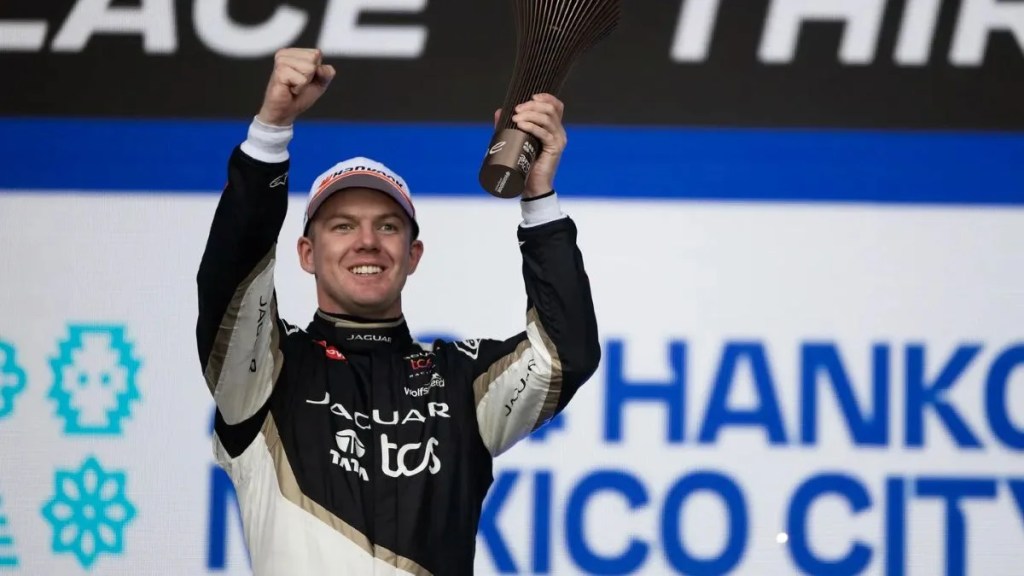 Nick Cassidy lascia Jaguar.