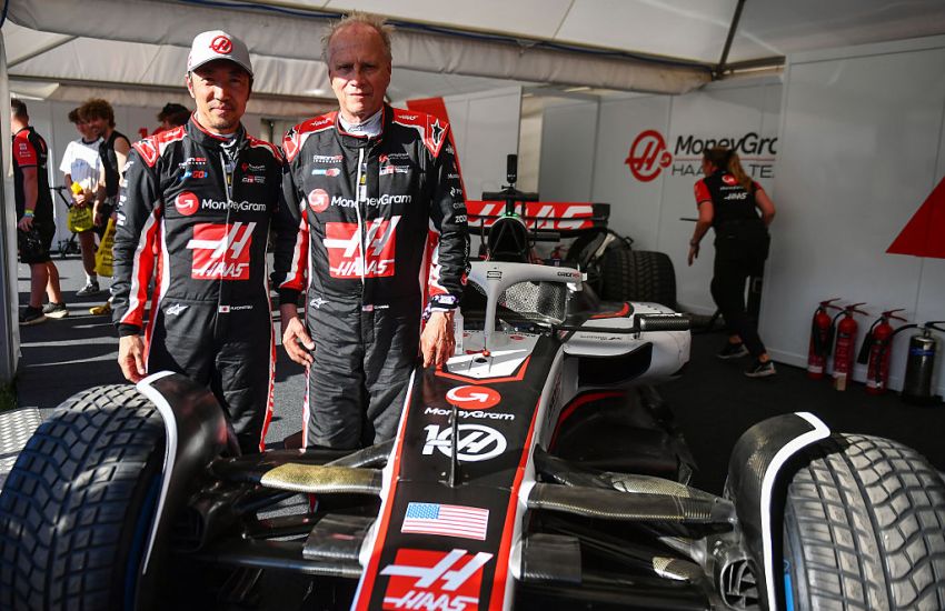 Il team Haas sta attraversando la sua decima stagione in Formula 1 tra difficoltà e segnali di rinnovata fiducia.